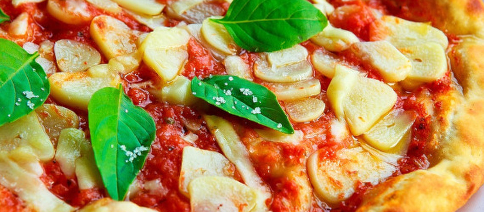 Symbolfoto von der Produktgruppe Pizzen