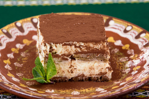 Cremiges Tiramisu Dessert zur Abholung bei La Sera Wr. Neustadt Pleryergasse